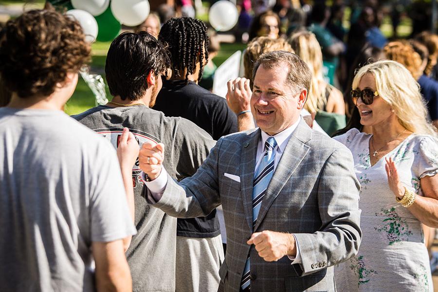 The Tatums greeted first-year students in August during the annual March to the Tower, which commemorates the students’ passage into the Bearcat family. (Photo by Lauren Adams/Northwest Missouri State University)